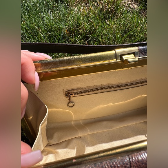 50s Vintage Brown Lizard Skin Purse - Picture 6 of 11